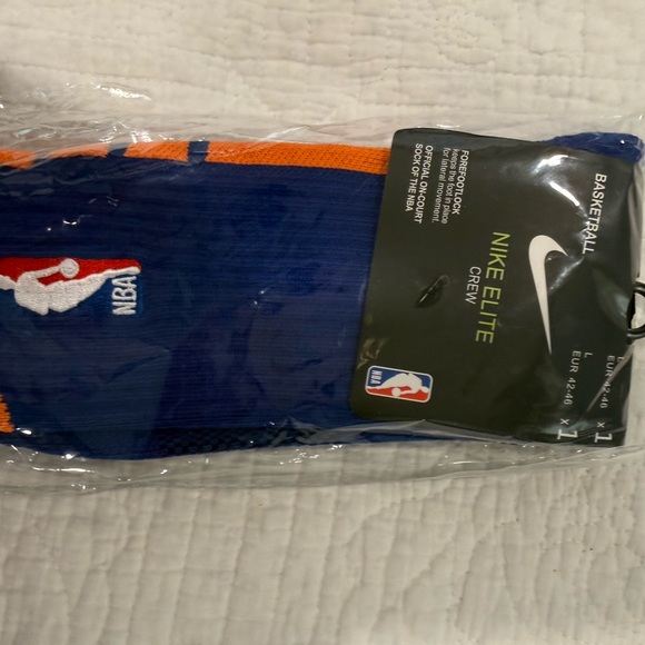 Nike Elite Crew Basketball Socks - Blue and Orange-NBA Team Colors - Picture 1 of 4